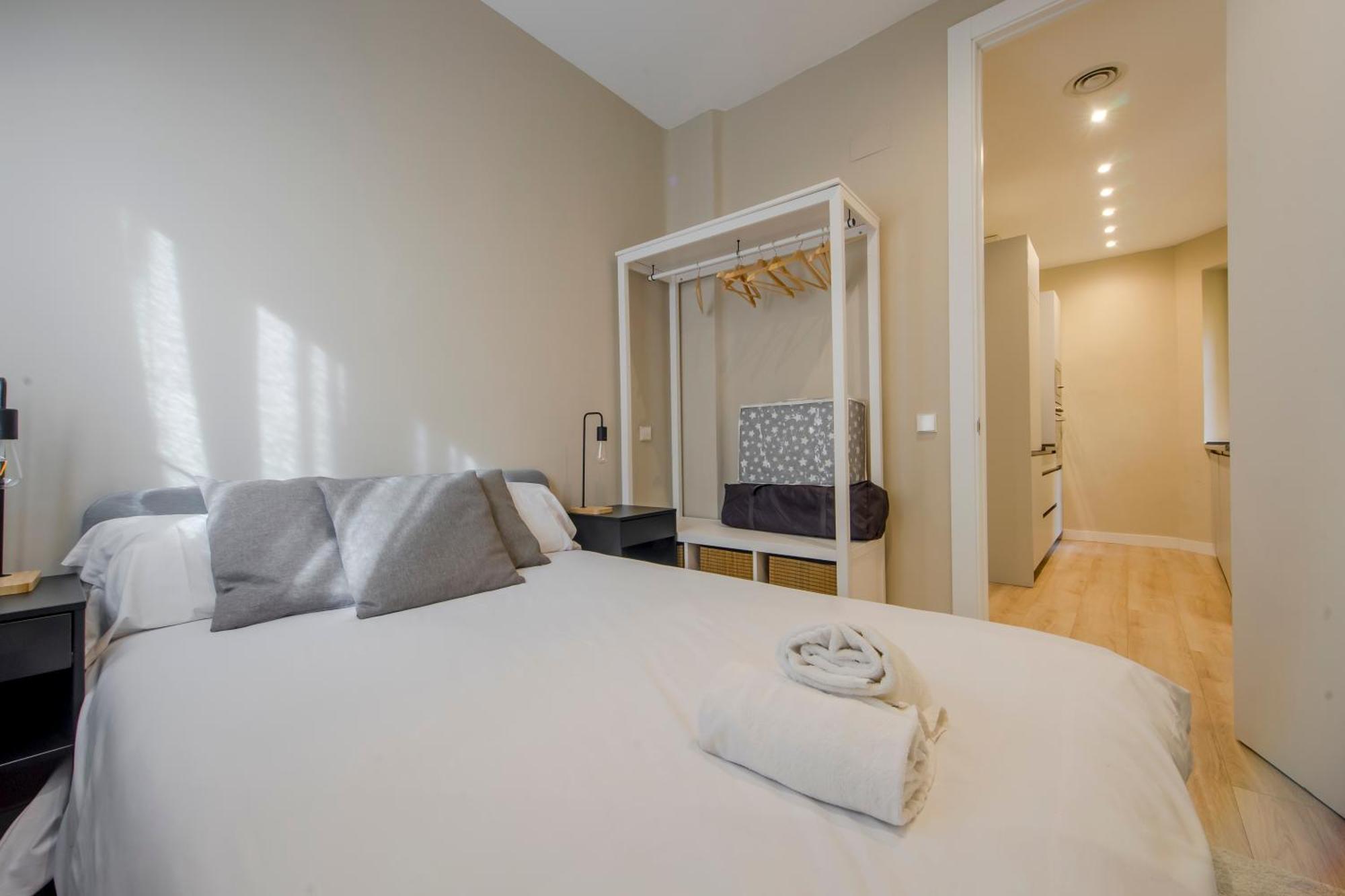 Downtown Apt Para 7Pax La Latina,Centro De Madrid Exterior photo