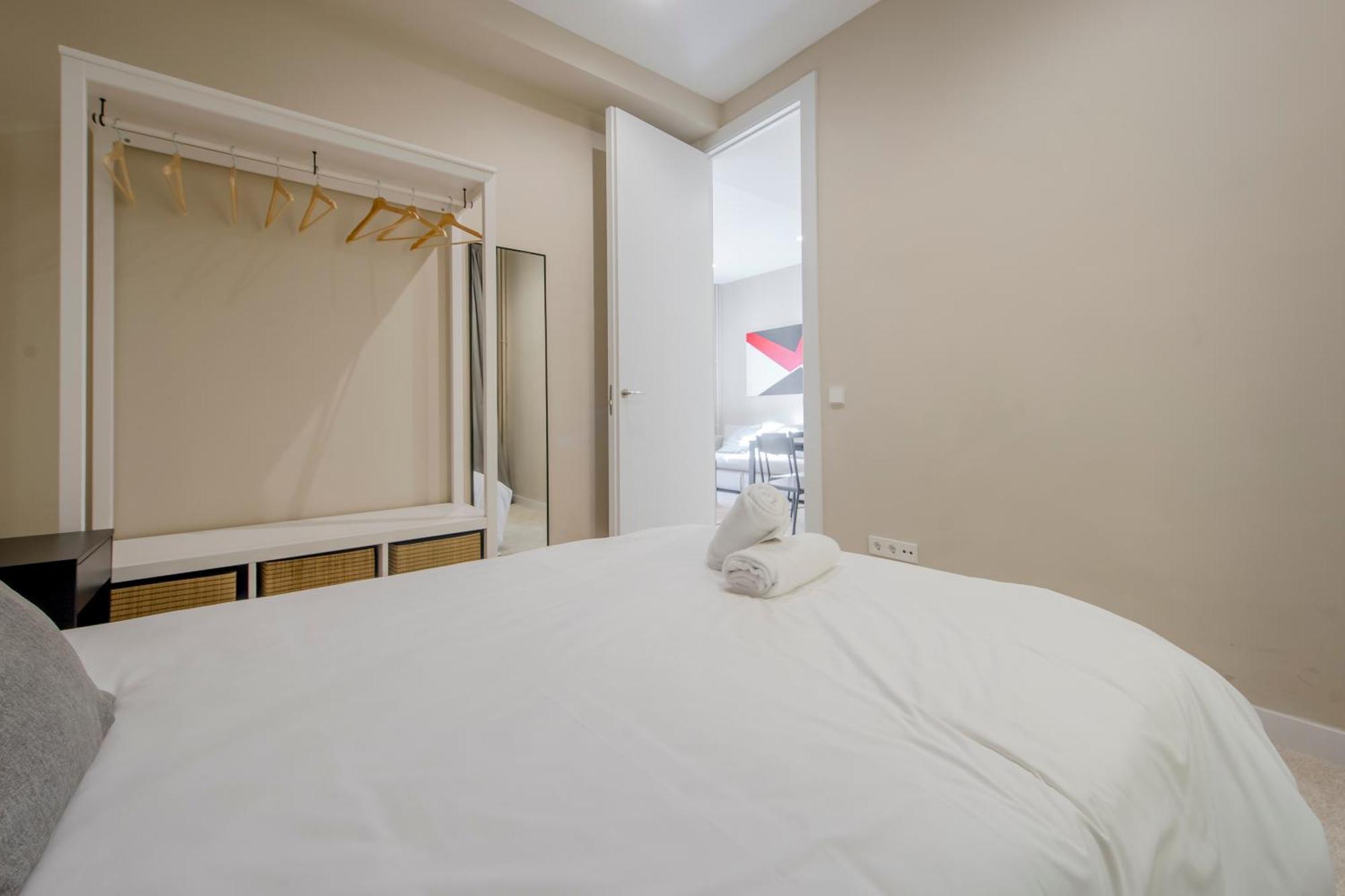 Downtown Apt Para 7Pax La Latina,Centro De Madrid Exterior photo